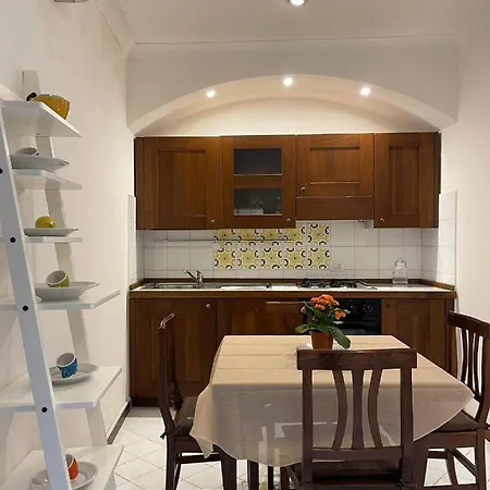 Apartman Anticaglia 13 *